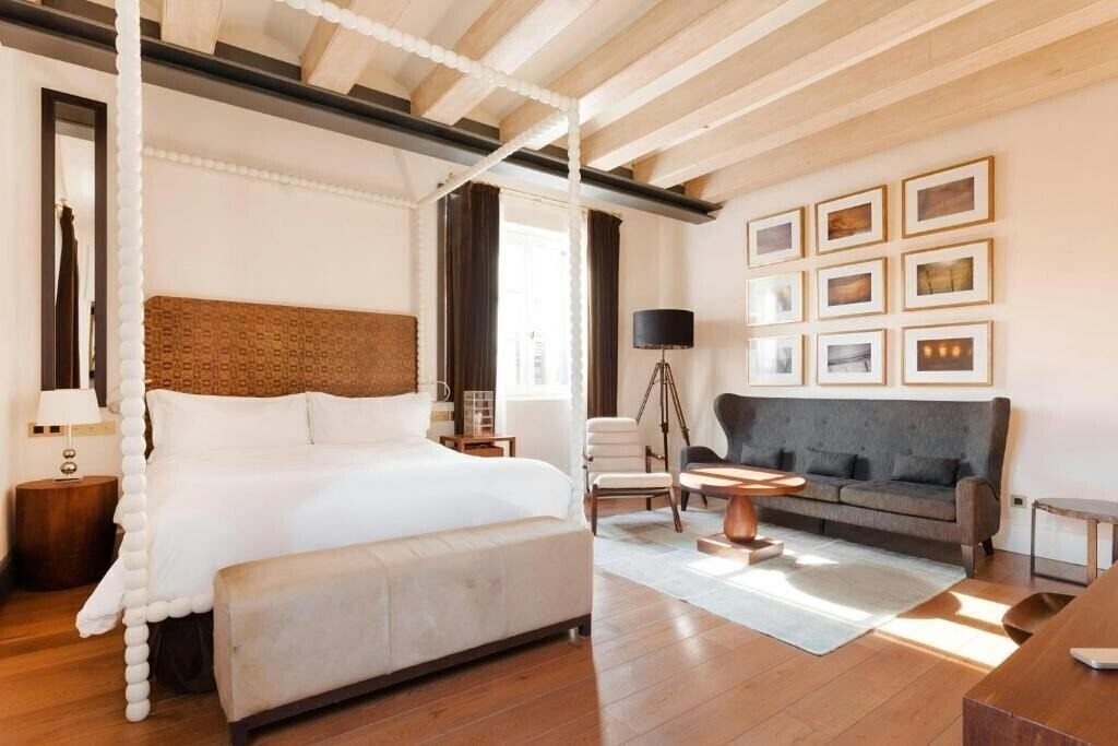 Картинка Hotel Do: Placa Reial 5*