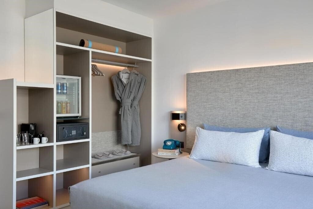 Фотография Innside by Melia Barcelona Apolo 4*