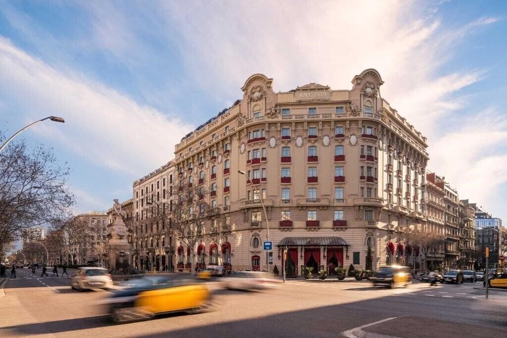 Готель El Palace 5*