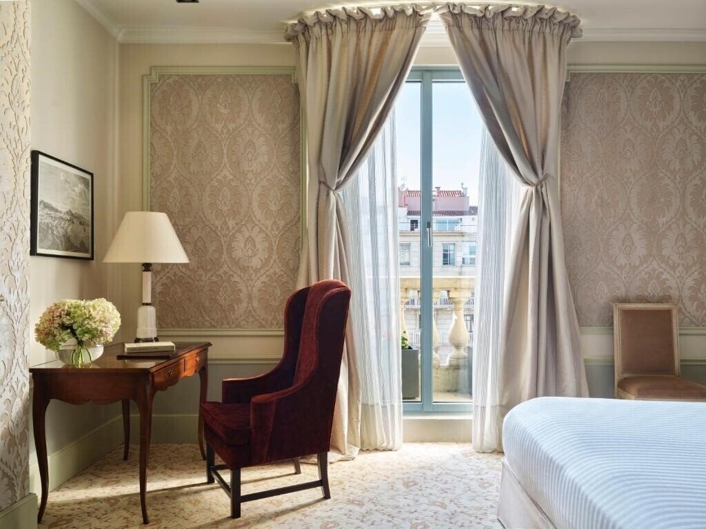 Фотографія El Palace 5*