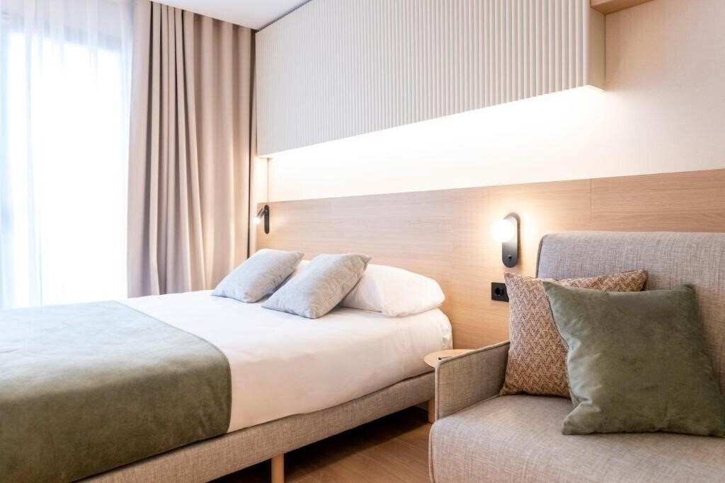 Отель Atenea Calabria Apartaments 3*