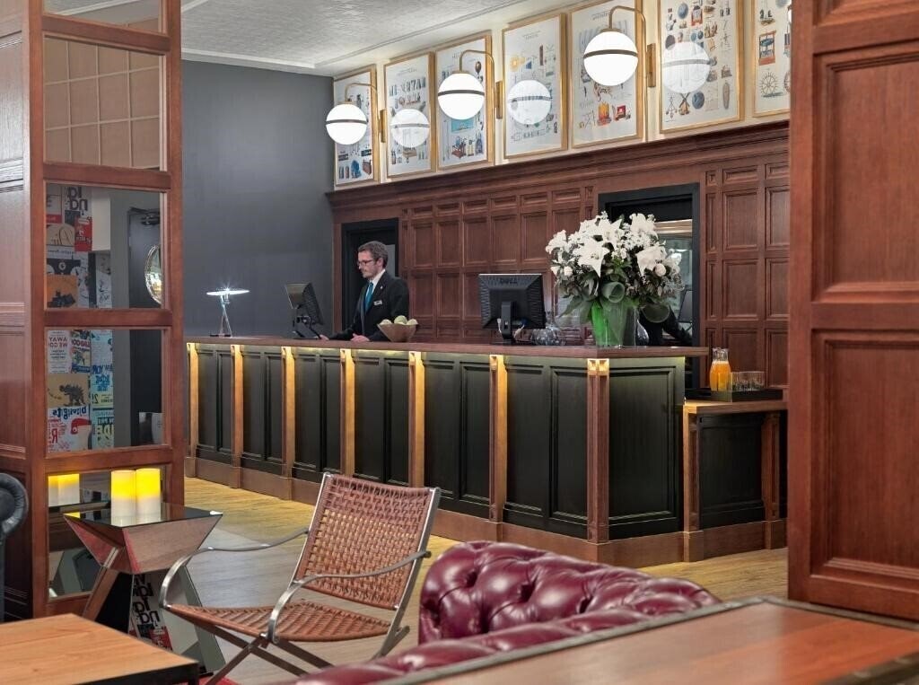 Картинка H10 Montcada 3*