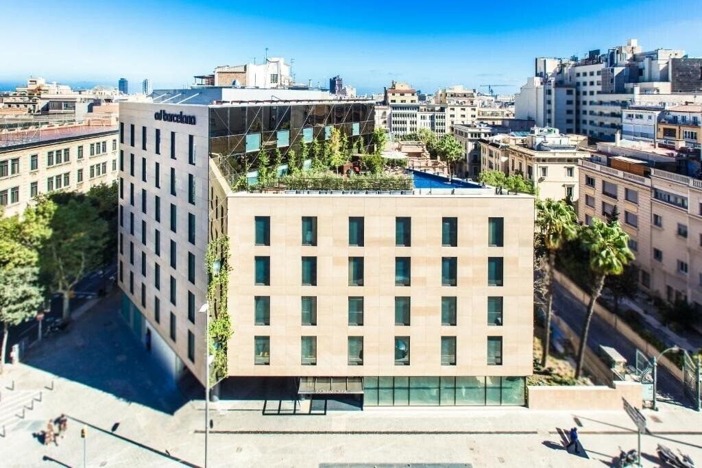 Готель Od Barcelona 5*