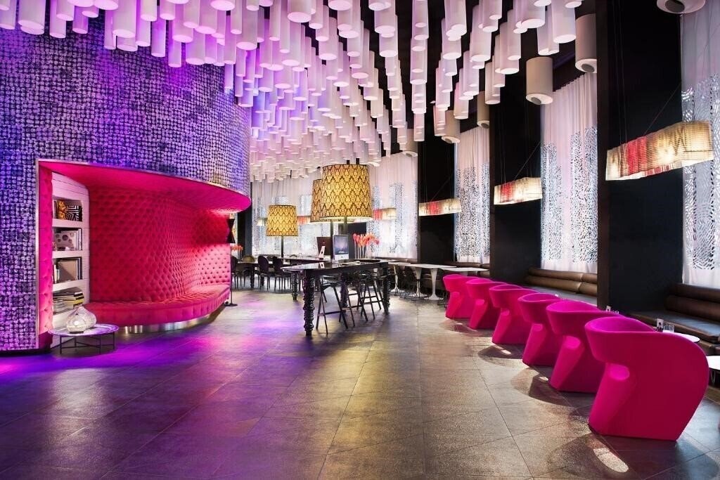 Отель Barcelo Raval 4*