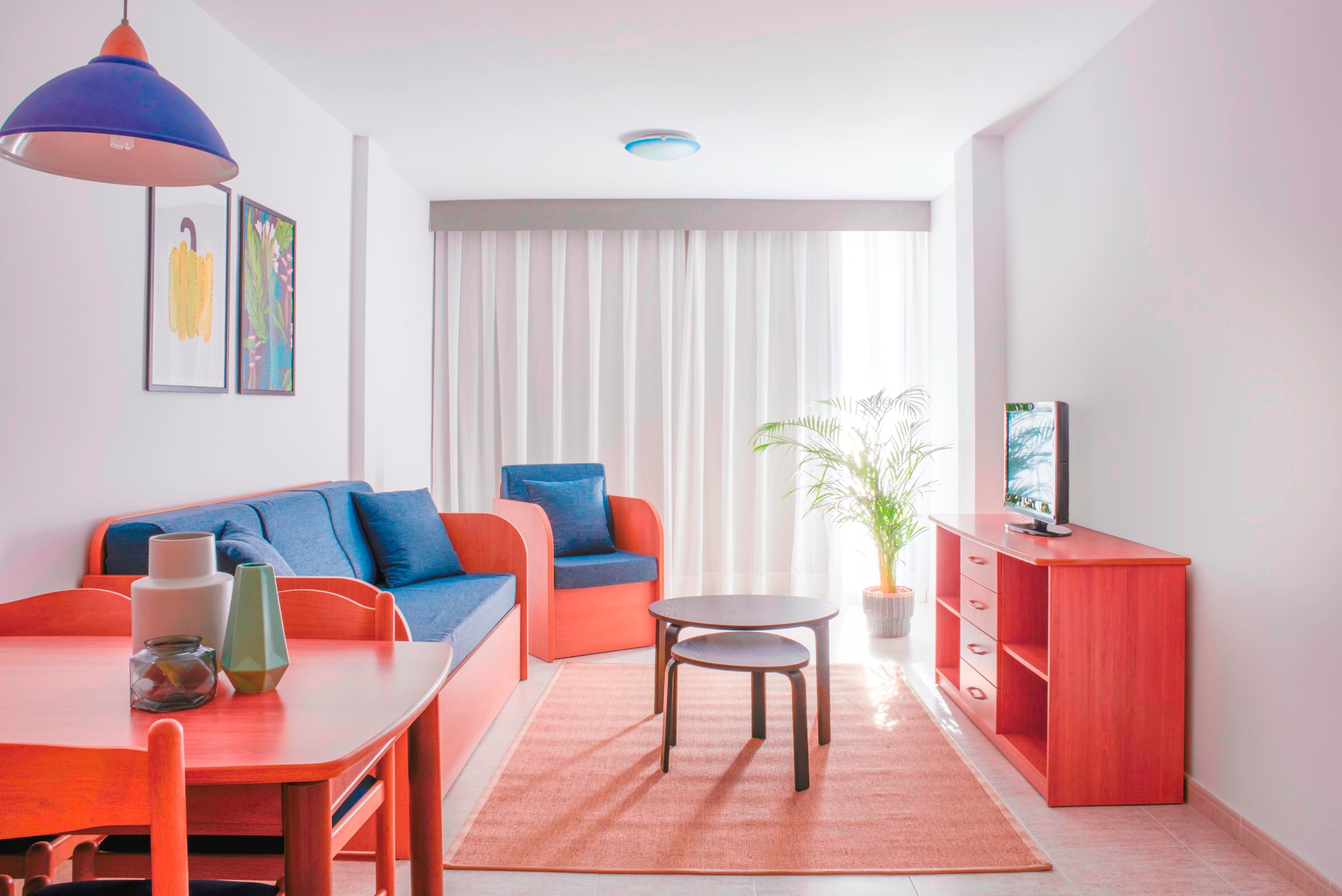Фото Apartamentos Checkin Beatrix Apts апартаменты