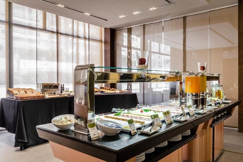 Изображение Exe Barcelona Gate 4*