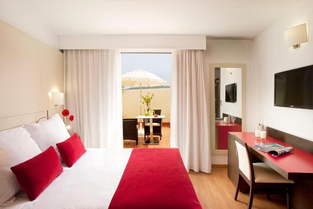 Картинка Grupotel Gravina 3*