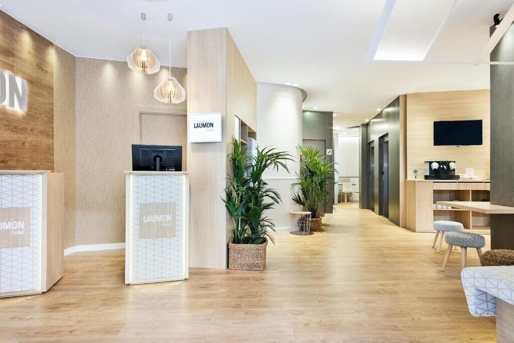 Фото Laumon 3*