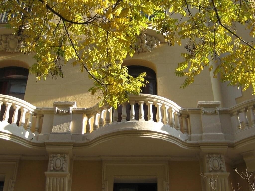 Фото Residencia Erasmus Gracia 3*