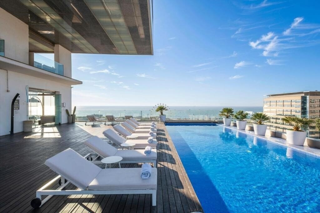 Готель AC Barcelona 4*