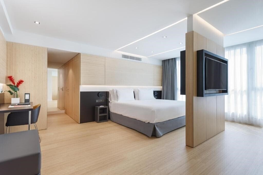 Фото Dorma Plaza Catalunya 4*