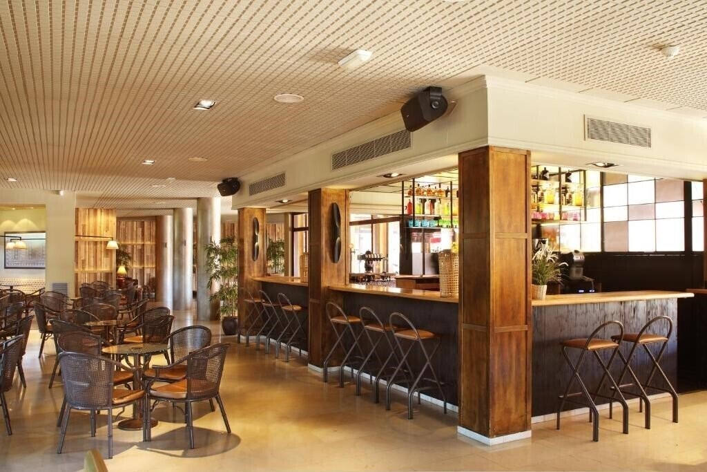 Картинка Luna Park Hotel Yoga & SPA 3*