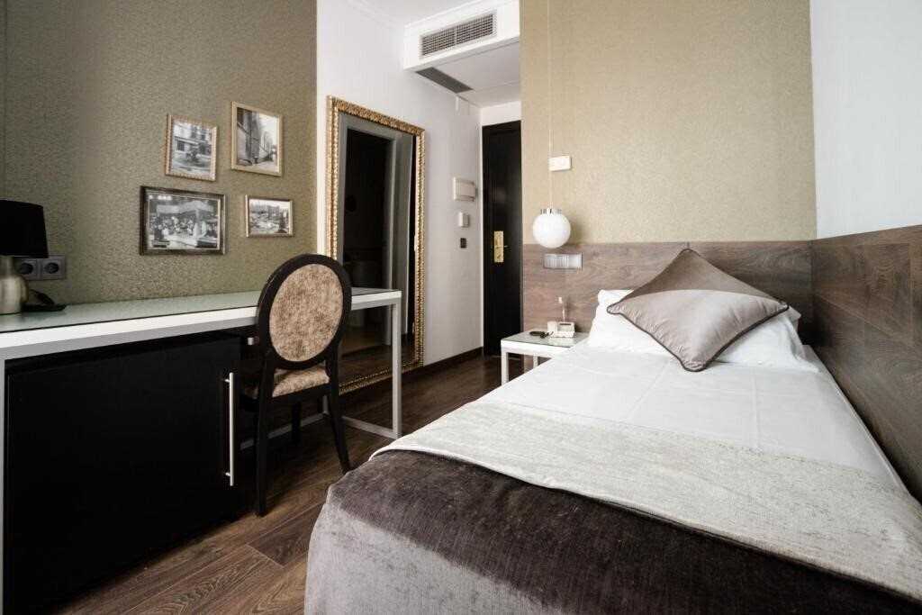 Фото Hotel Moderno 3*