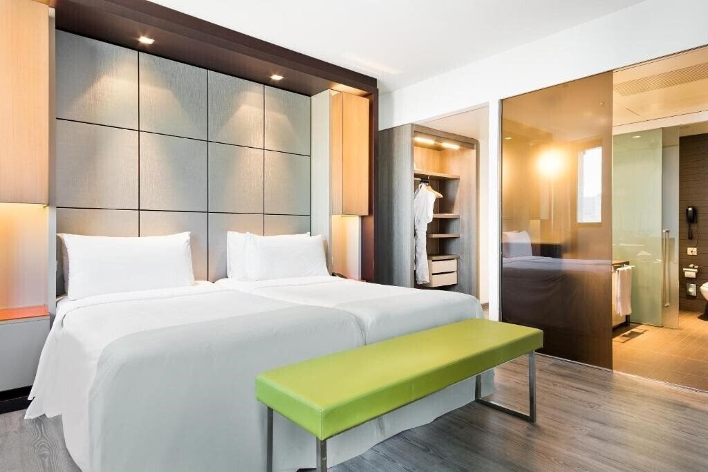 Зображення Hotel Barcelona Condal Mar, Managed by Melia 4*