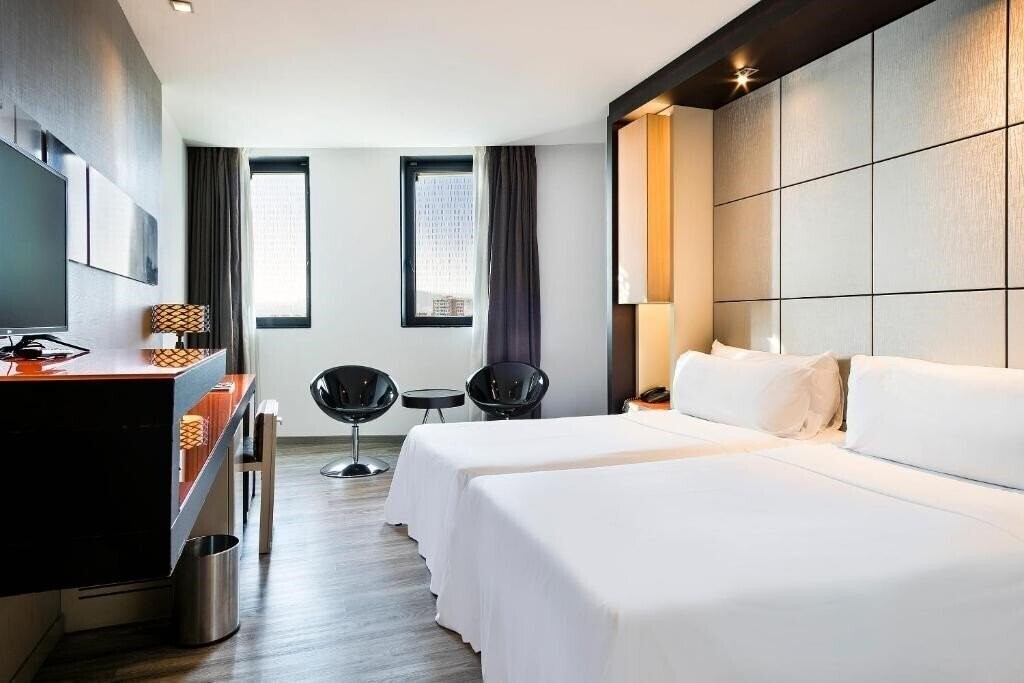 Картинка Hotel Barcelona Condal Mar, Managed by Melia 4*