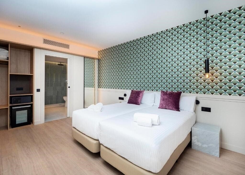Фото Arcelon Hotel 4*
