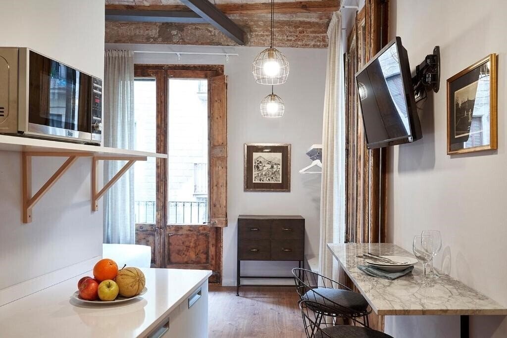 Картинка Ainb Gothic-Jaume I Apartments 3*