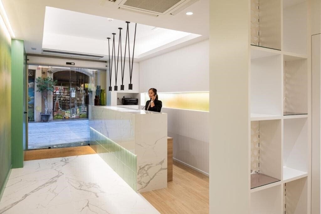 Готель Cataluna 2*