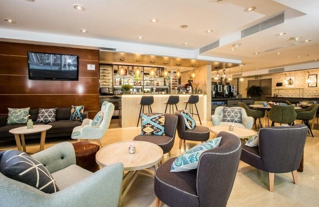 Картинка Leonardo Barcelona Gran Via 3*