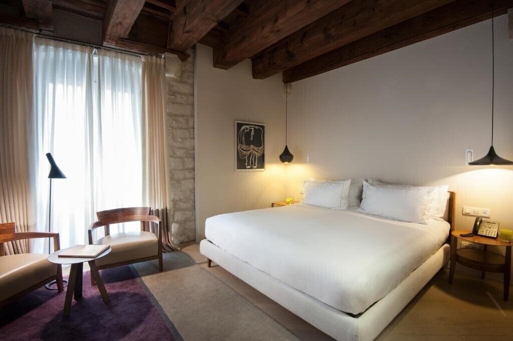 Фото Mercer Barcelona 5*