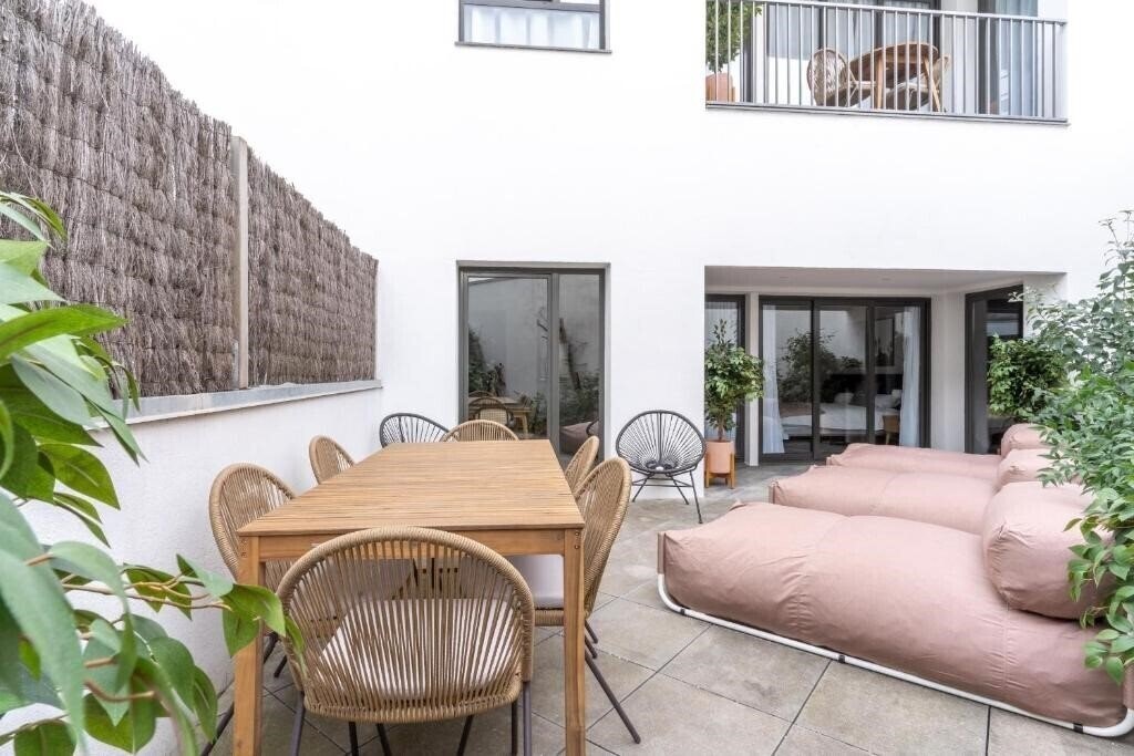 Картинка Limehome Barcelona Rector Triado 4*