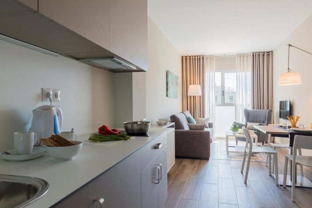 Зображення Flateli 430 Bcn 3*