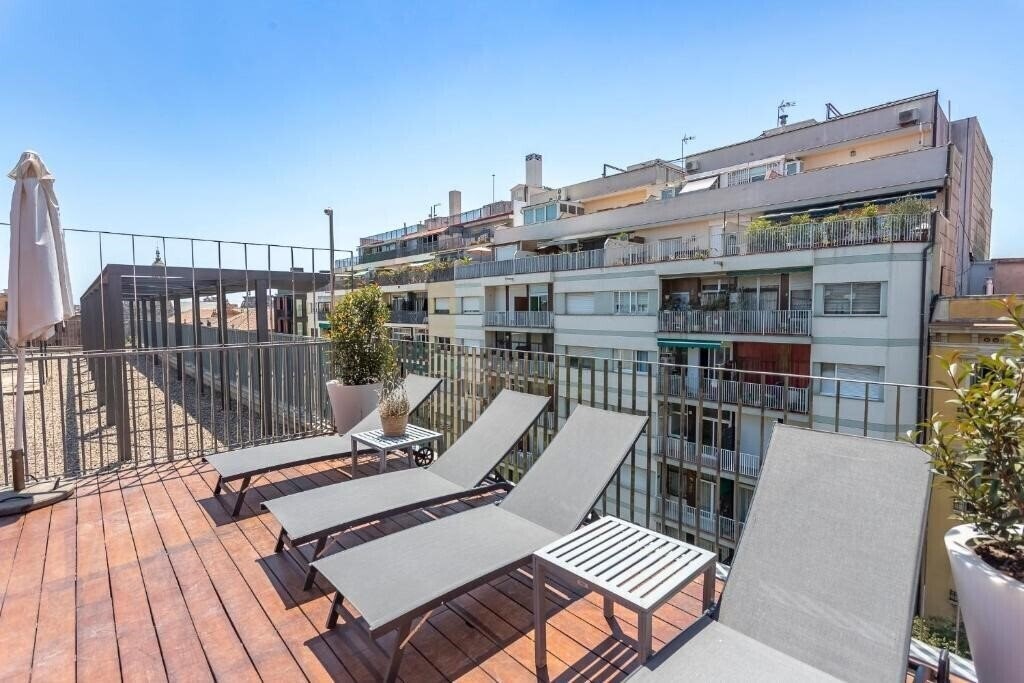 Фотография My Space Barcelona Pool City Center 4*