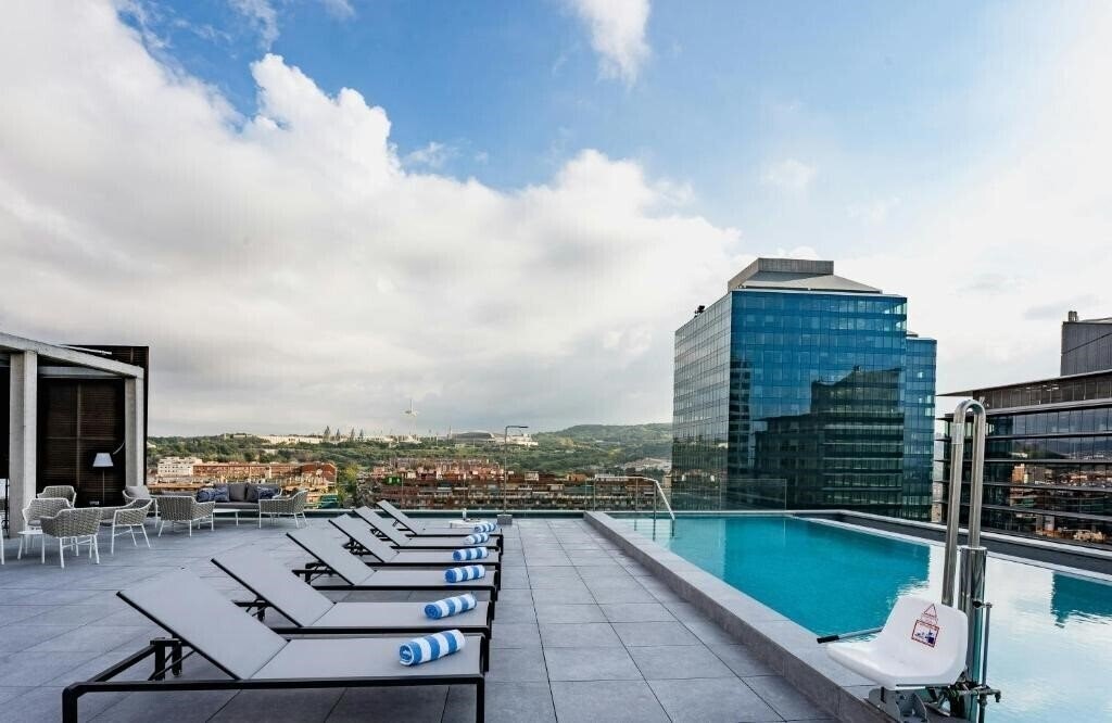 Фото Leonardo Royal Barcelona Fira 4*