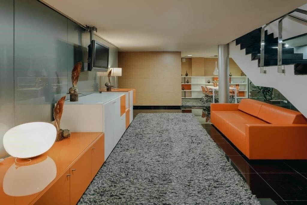 Фото Apartamentos Hesperia Barcelona Fira 5*