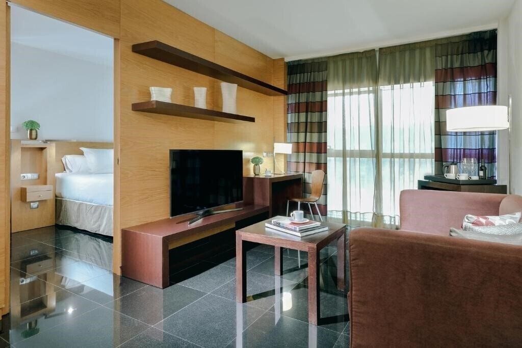 Зображення Apartamentos Hesperia Barcelona Fira 5*