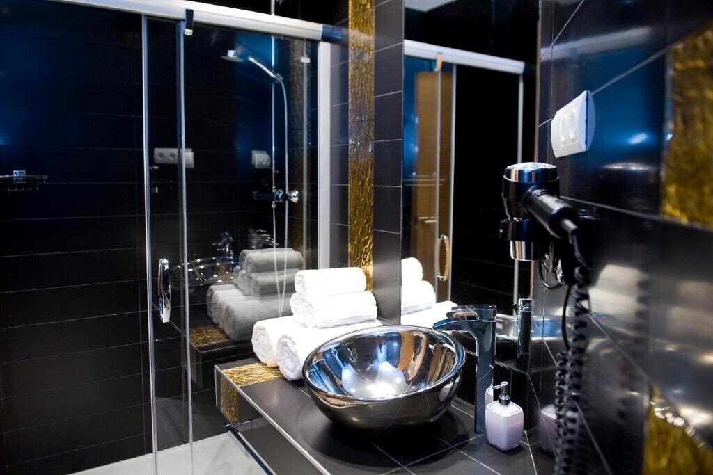 Фотография Home To Home Barcelona 4*