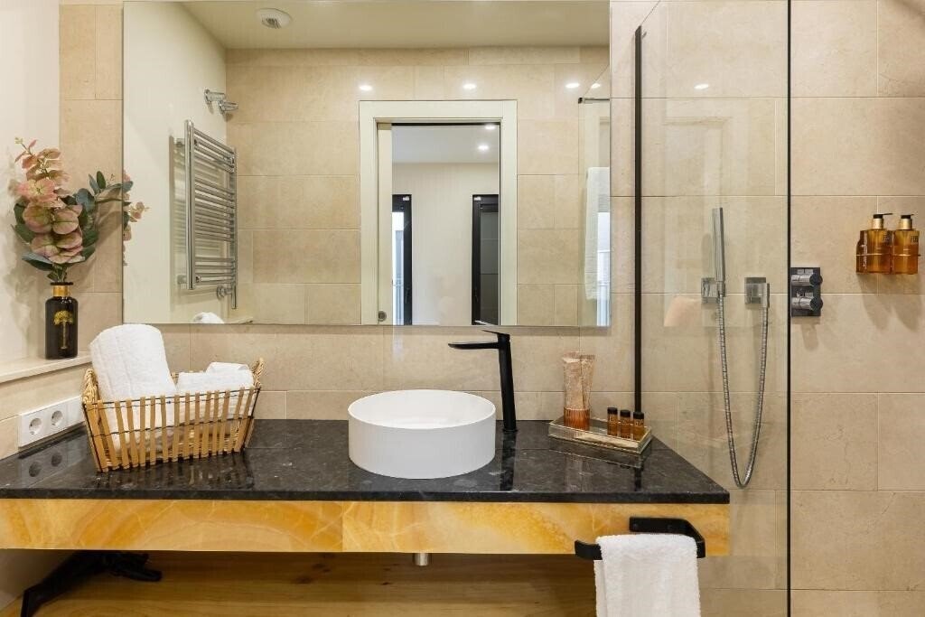 Картинка Cosmo Apartments Rambla Catalunya 4*