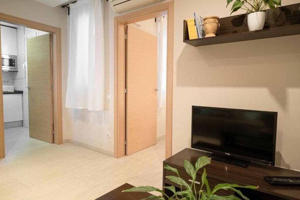 Картинка Aparteasy - Family Ciutadella Park 3*