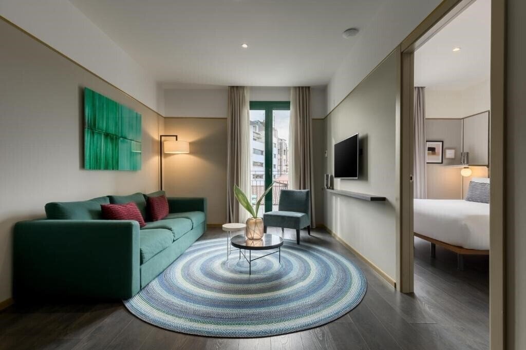 Отель Be Mate Paseo De Gracia 4*