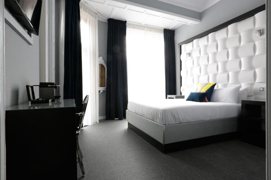 Картинка Amra Barcelona Gran Via 2*