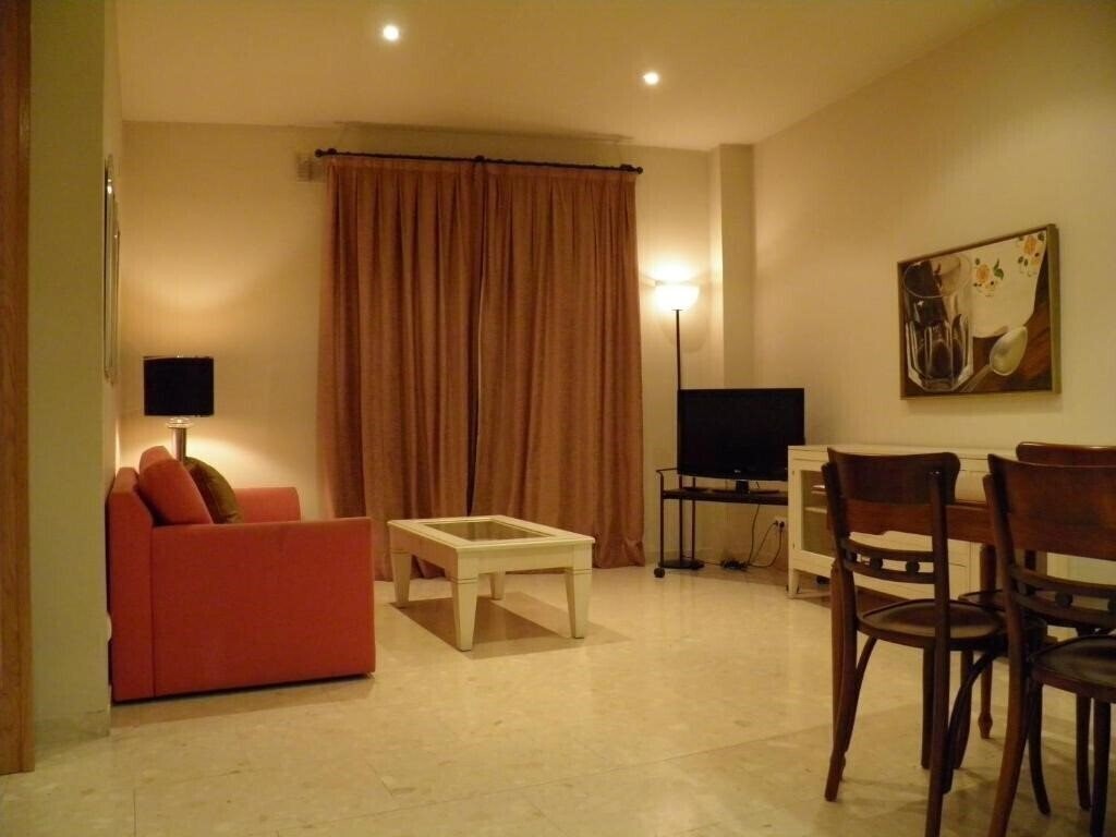 Картинка Apartaments St. Jordi Comtal 3*