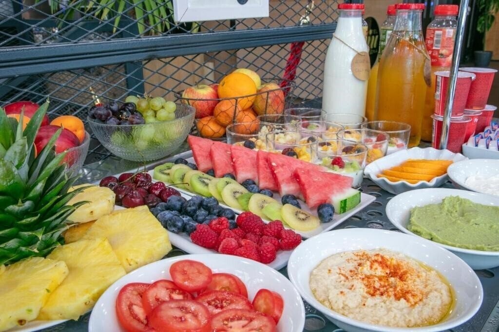 Изображение Niu Barcelona 3*