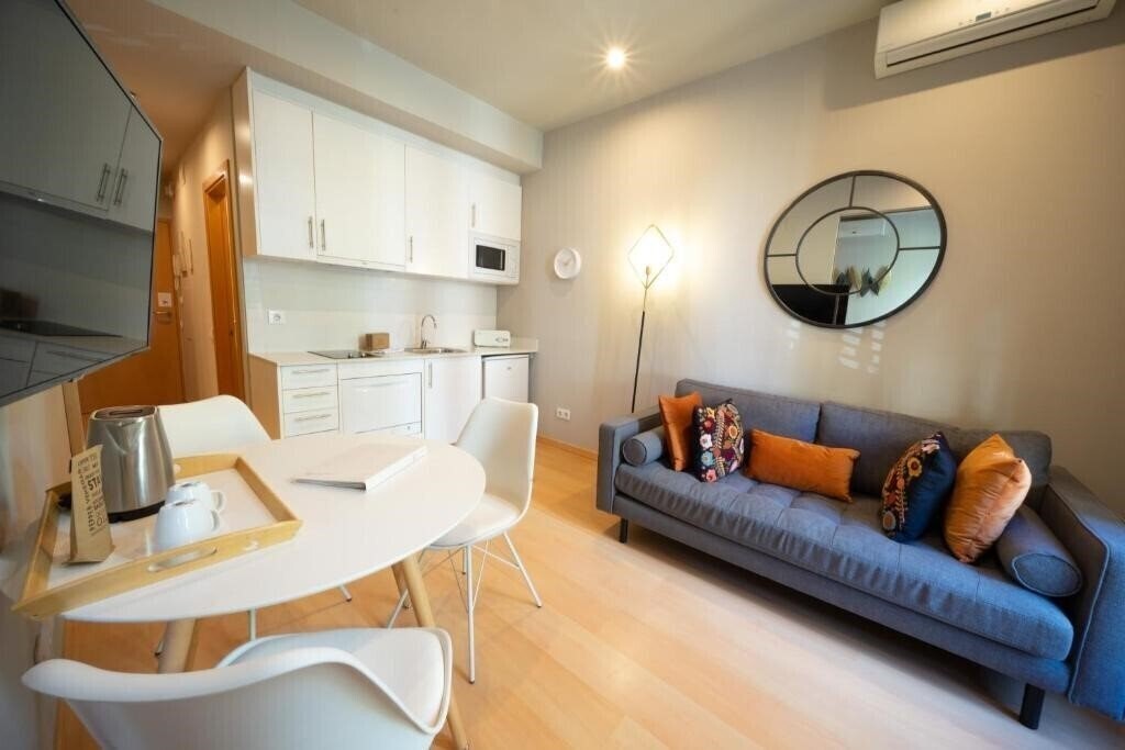 Картинка Bonavista Apartments Barcelona Eixample 4*