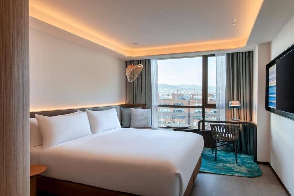 Фотографія Labtwentytwo Barcelona, A Tribute Portfolio Hotel 4*