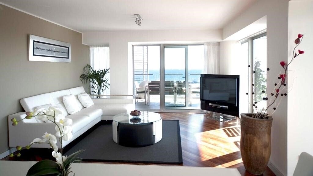 Картинка You Stylish Beach Apartments 4*