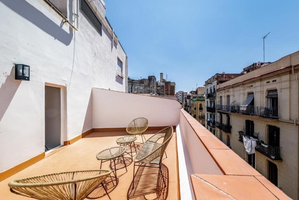 Фотографія AinB Barcelona Sants Apartments 3*