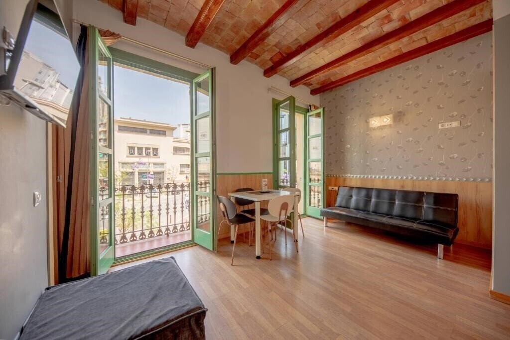 Картинка Apartments Hostemplo Suites 3*