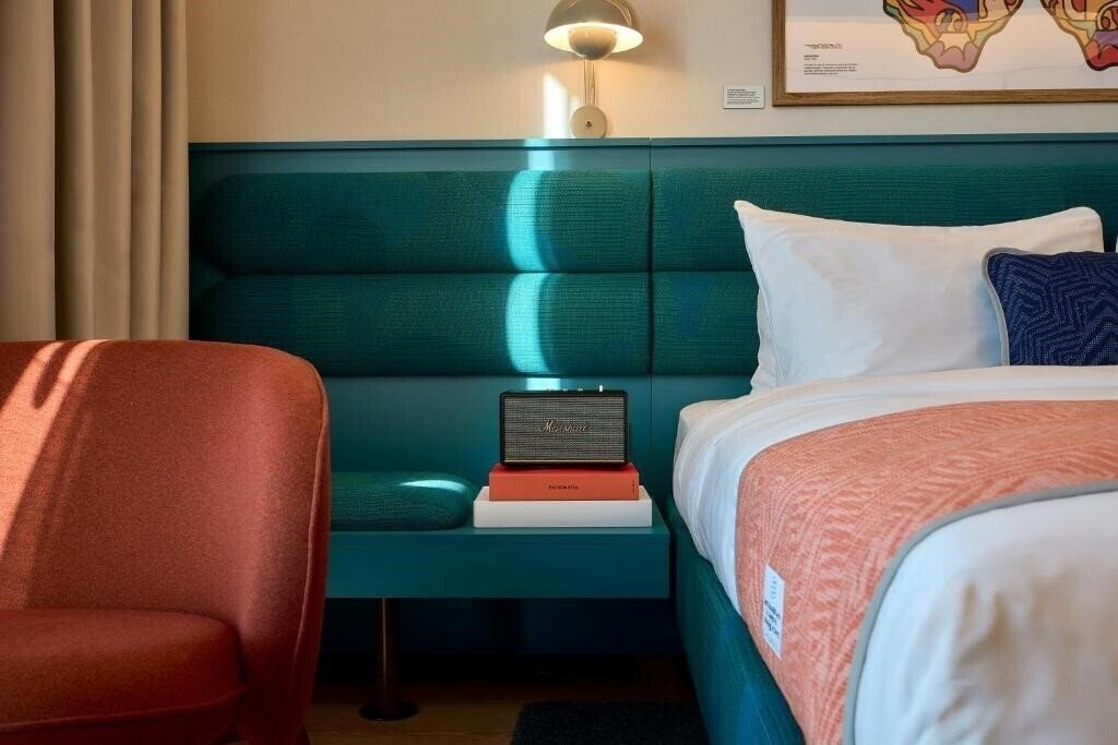 Картинка The Social Hub Barcelona Poblenou 3*