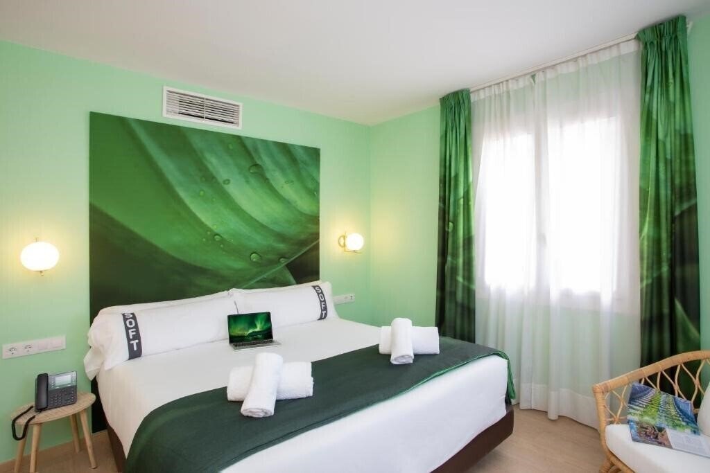 Картинка Casual Colours Barcelona 2*