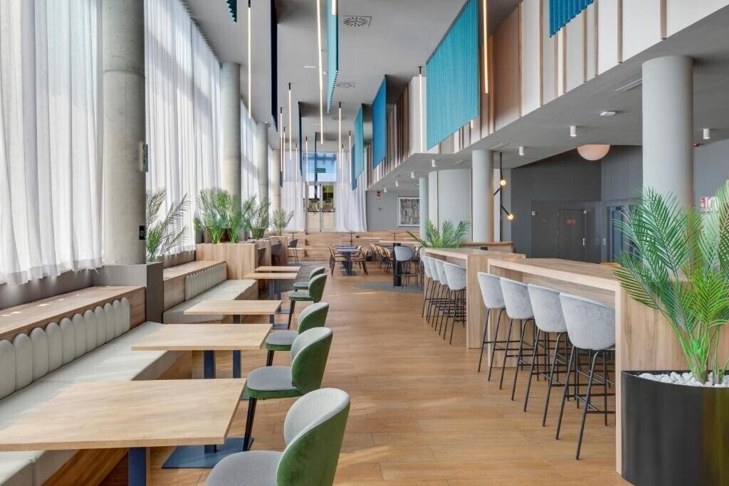Отель B&B Hotel Barcelona Viladecans 3*