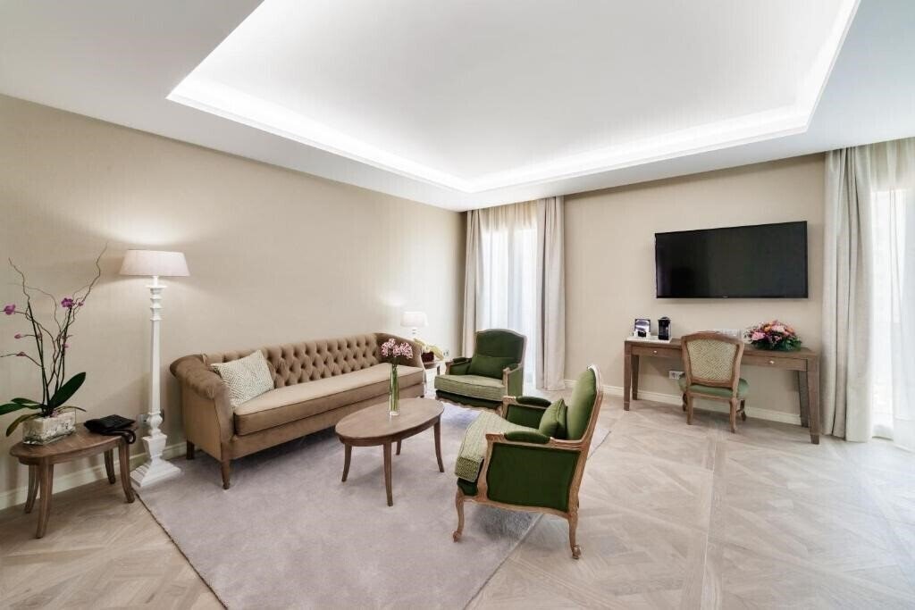 Зображення Lamaro 4*