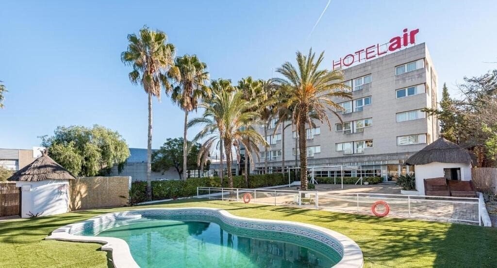 Отель Air Penedes 4*