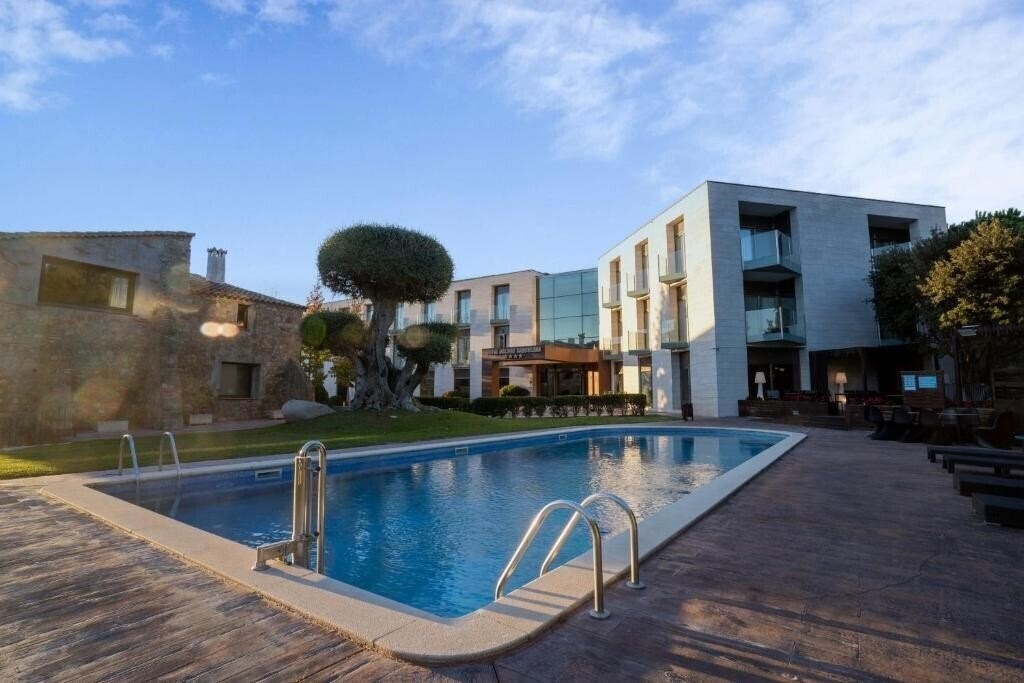 Готель Hotel & SPA Golden Barcelona Vallromanes 4*