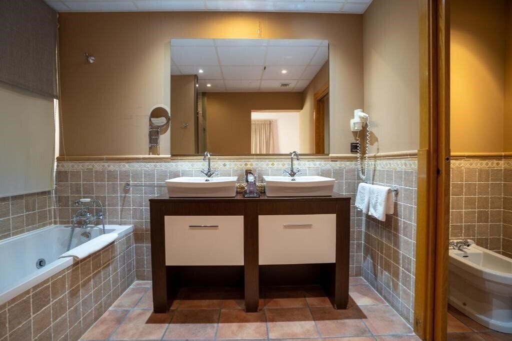 Фото Hotel & SPA Golden Barcelona Vallromanes 4*