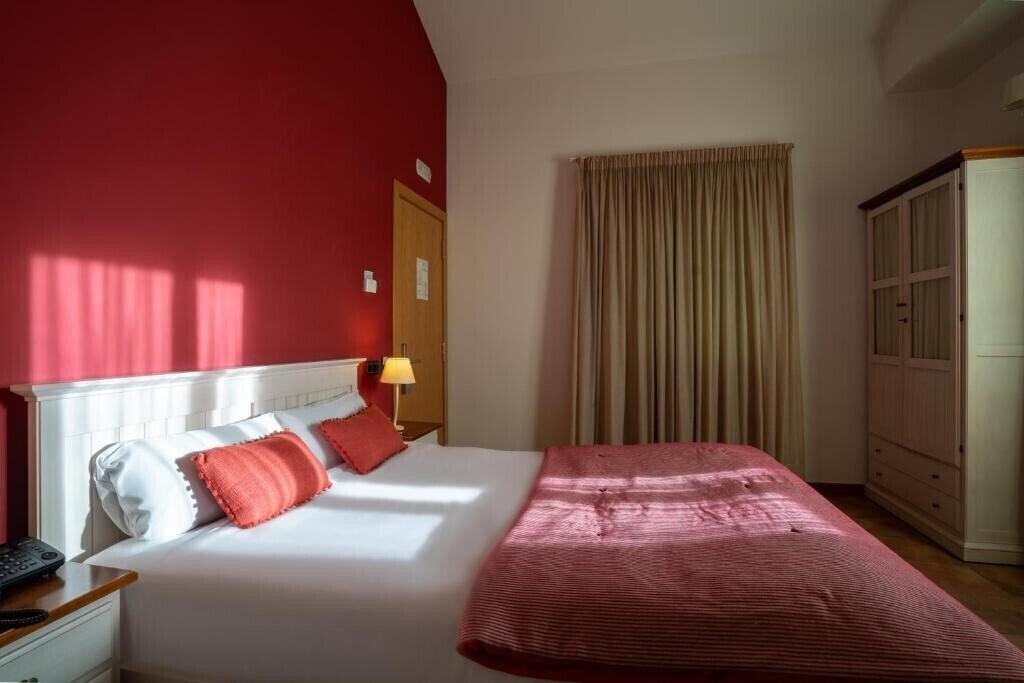 Фотографія Hotel & SPA Golden Barcelona Vallromanes 4*
